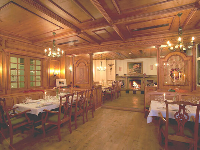 "Kaminstube" - fireplace room